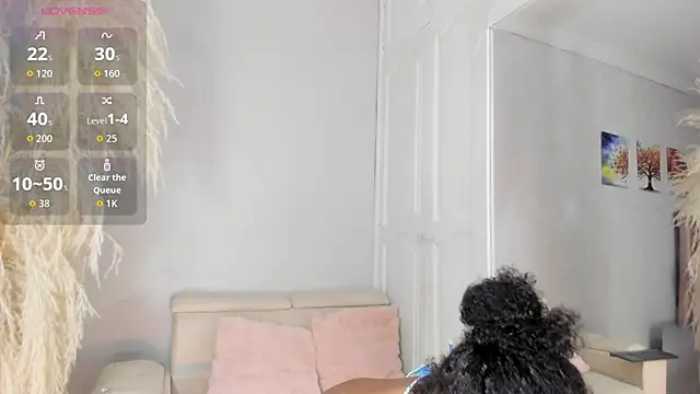 CardyKambell1 online show from 7, 4, 2026