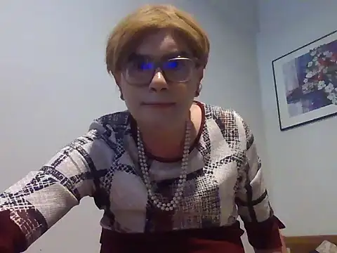 Snapshot of Nady79xxx chatting on 23, 10, 2025 Nady79xxx online show from 23, 10, 2025