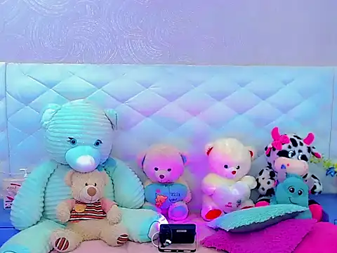 Snapshot of hanna_sweett34 chatting on 10, 9, 2025 hanna sweett34 online show from 10, 9, 2025