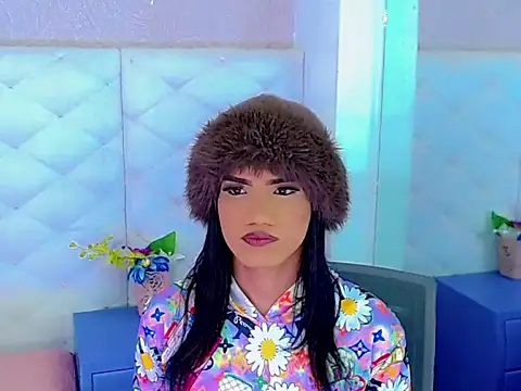 Snapshot of hanna_sweett34 chatting on 2, 10, 2025 hanna sweett34 online show from 2, 10, 2025