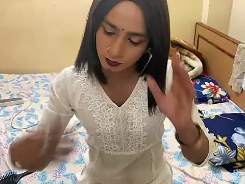 Snapshot of LuvLayla chatting on 16, 2, 2026 LuvLayla online show from 16, 2, 2026