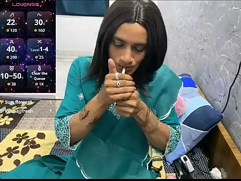 LuvLayla online show from 20, 6, 2026
