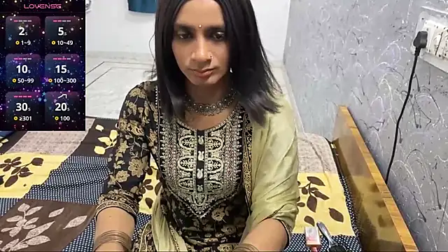 LuvLayla online show from 22, 6, 2026