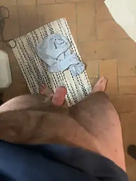 Snapshot of lululul123 chatting on 28, 11, 2025 lululul123 online show from 28, 11, 2025