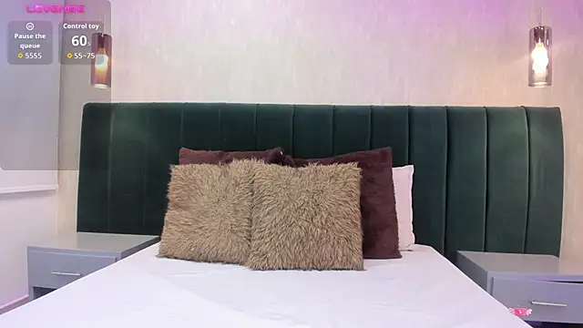 annie clarkson online show from 23, 10, 2025