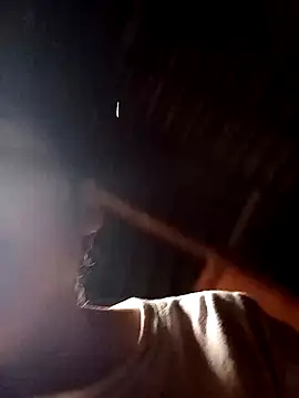 Snapshot of omiu-baby chatting on 3, 10, 2025 omiu-baby online show from 3, 10, 2025