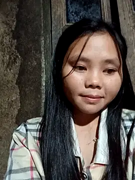 Snapshot of omiu-baby chatting on 4, 10, 2025 omiu-baby online show from 4, 10, 2025