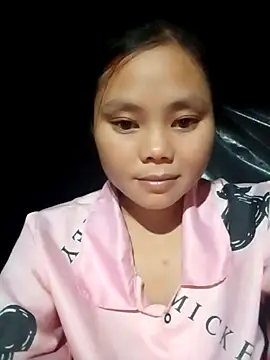 Snapshot of omiu-baby chatting on 7, 10, 2025 omiu-baby online show from 7, 10, 2025