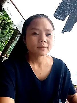 Snapshot of omiu-baby chatting on 8, 10, 2025 omiu-baby online show from 8, 10, 2025