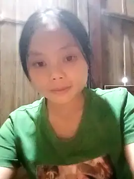 Snapshot of omiu-baby chatting on 10, 10, 2025 omiu-baby online show from 10, 10, 2025