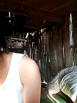 Snapshot of omiu-baby chatting on 12, 10, 2025 omiu-baby online show from 12, 10, 2025