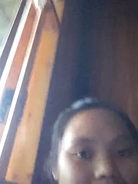 Snapshot of omiu-baby chatting on 24, 10, 2025 omiu-baby online show from 24, 10, 2025