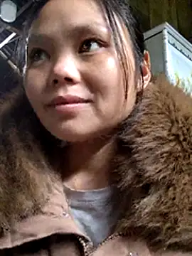 Snapshot of omiu-baby chatting on 20, 11, 2025 omiu-baby online show from 20, 11, 2025