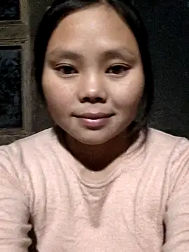 Snapshot of omiu-baby chatting on 21, 11, 2025 omiu-baby online show from 21, 11, 2025