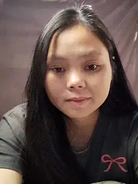 Snapshot of omiu-baby chatting on 25, 11, 2025 omiu-baby online show from 25, 11, 2025