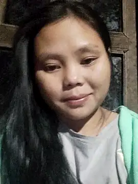 Snapshot of omiu-baby chatting on 27, 11, 2025 omiu-baby online show from 27, 11, 2025