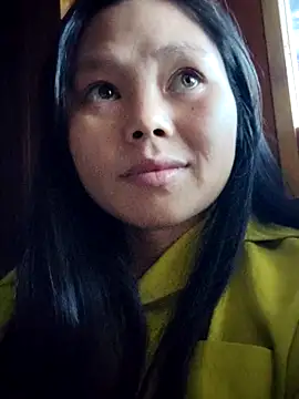 Snapshot of omiu-baby chatting on 30, 11, 2025 omiu-baby online show from 30, 11, 2025