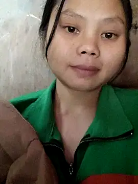 Snapshot of omiu-baby chatting on 18, 12, 2025 omiu-baby online show from 18, 12, 2025