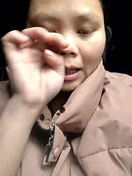 Snapshot of omiu-baby chatting on 7, 1, 2026 omiu-baby online show from 7, 1, 2026