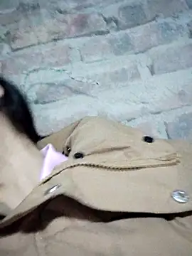 Snapshot of omiu-baby chatting on 22, 2, 2026 omiu-baby online show from 22, 2, 2026