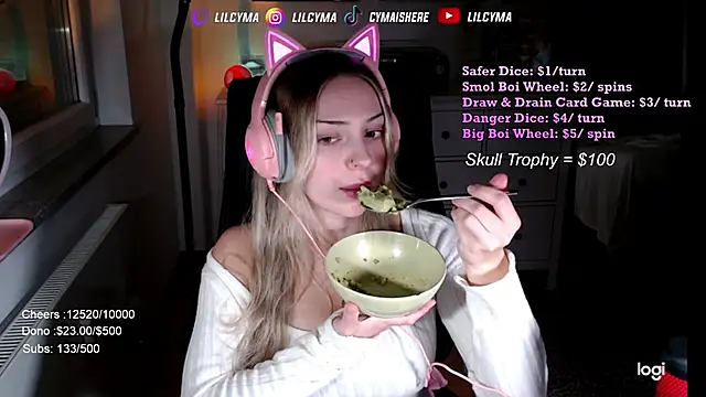 Snapshot of cymaishere chatting on 5, 11, 2025 cymaishere online show from 5, 11, 2025