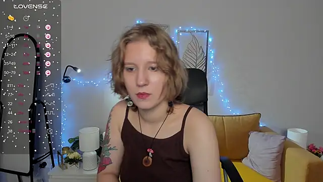 Snapshot of Hailey_Foxy chatting on 25, 9, 2025 Hailey Foxy online show from 25, 9, 2025