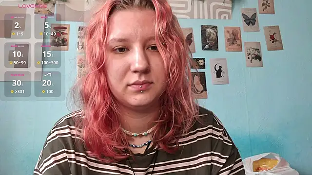 Hailey Foxy online show from 18, 7, 2026