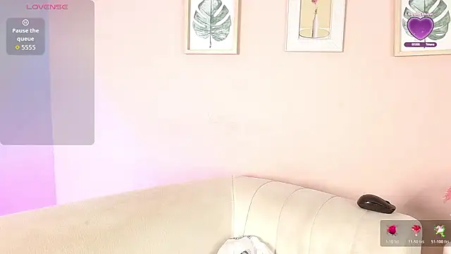 lourdes moon22 online show from 10, 1, 2026