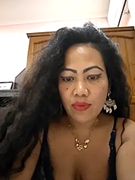 Lindarossyta online show from 11, 6, 2026