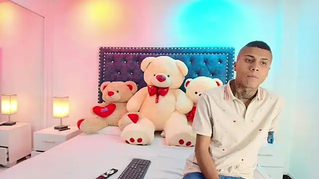 Damian and roxanne online show from 8, 10, 2025