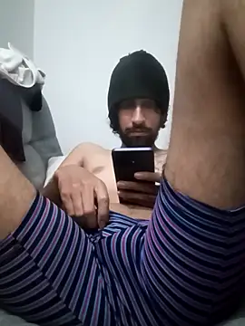 Snapshot of Alejandro92_cali chatting on 15, 10, 2025 Alejandro92 cali online show from 15, 10, 2025