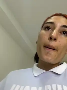 Scarlett 12 online show from 9, 4, 2026