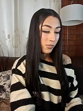 Snapshot of _Denisse444 chatting on 2, 2, 2026 Denisse444 online show from 2, 2, 2026