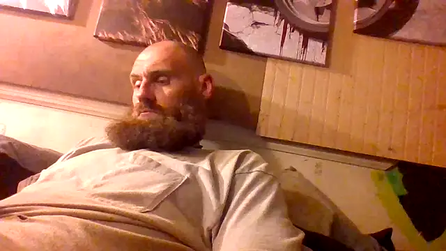Snapshot of Cowboy815 chatting on 28, 5, 2026 Cowboy815 online show from 28, 5, 2026