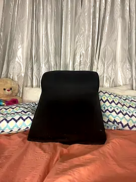 AmyRoss 1 online show from 4, 10, 2025