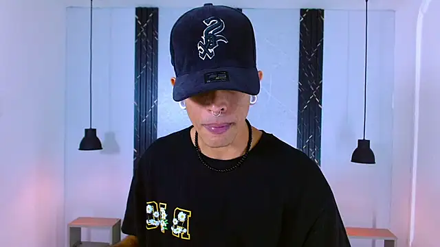 Franvill Trato online show from 3, 10, 2025