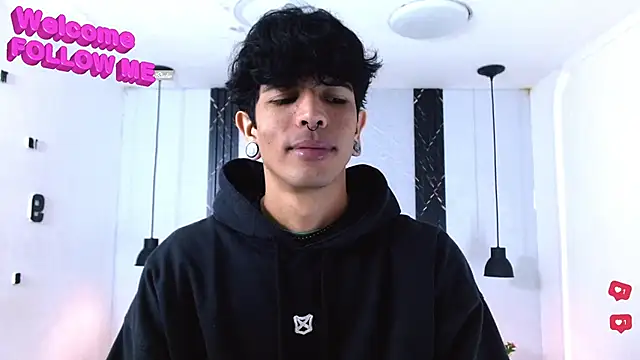 Franvill Trato online show from 2, 12, 2025