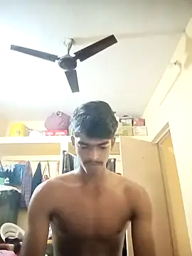 monster 33 online show from 4, 10, 2025