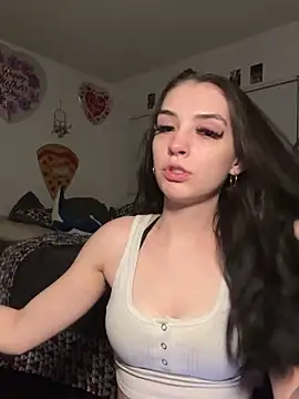 Snapshot of llavatedBlu chatting on 31, 10, 2025 llavatedBlu online show from 31, 10, 2025