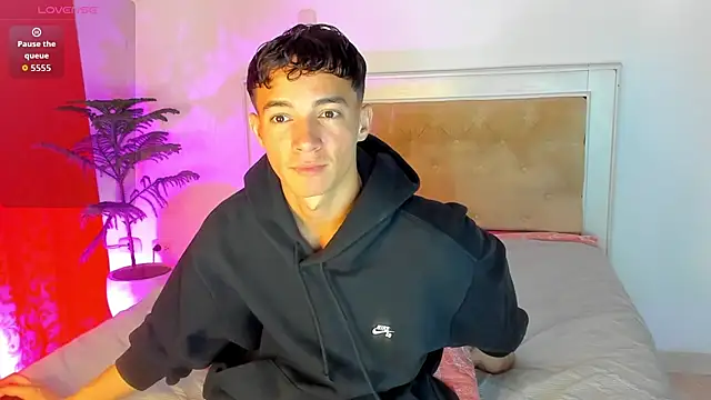 eroseliam online show from 1, 3, 2026