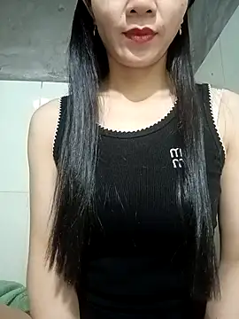 Snapshot of Vyvyy06 chatting on 28, 9, 2025 Vyvyy06 online show from 28, 9, 2025