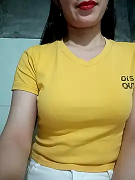 Snapshot of Vyvyy06 chatting on 25, 10, 2025 Vyvyy06 online show from 25, 10, 2025