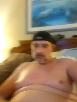 Snapshot of BigheadLongcock chatting on 6, 10, 2025 BigheadLongcock online show from 6, 10, 2025