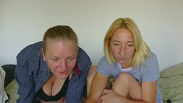 Snapshot of sassycruisecontrol chatting on 2, 10, 2025 sassycruisecontrol online show from 2, 10, 2025