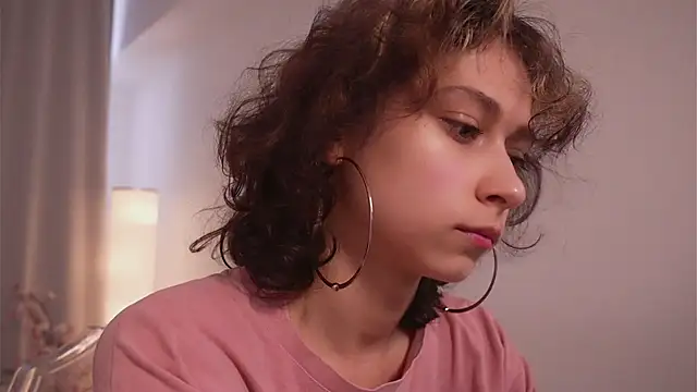 MimiLicks online show from 30, 9, 2025