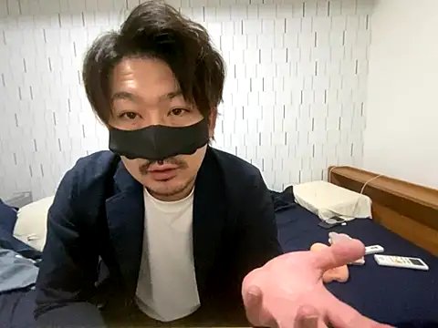 Arista 09 online show from 2, 10, 2025