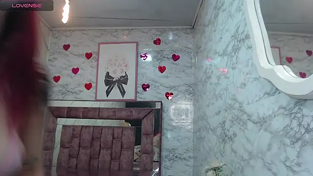 Snapshot of Red_Bunny_v chatting on 20, 10, 2025 Red Bunny v online show from 20, 10, 2025