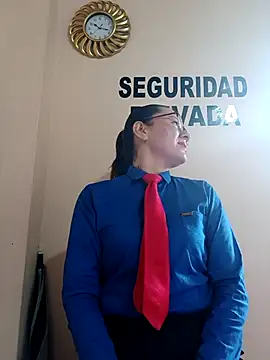 Snapshot of Hannah-colx chatting on 10, 9, 2025 Hannah-colx online show from 10, 9, 2025