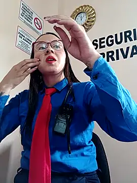 Snapshot of Hannah-colx chatting on 10, 10, 2025 Hannah-colx online show from 10, 10, 2025