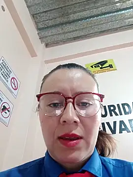 Snapshot of Hannah-colx chatting on 14, 10, 2025 Hannah-colx online show from 14, 10, 2025